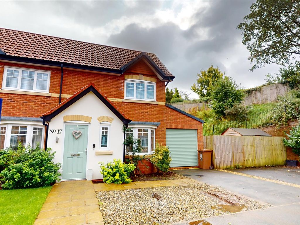 3 bed semidetached house for sale in Plumley Mews, Eccleston, St