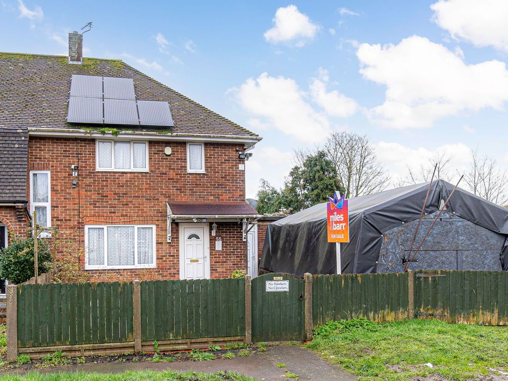 2 bed end terrace house for sale in Roman Way, Folkestone CT19, £