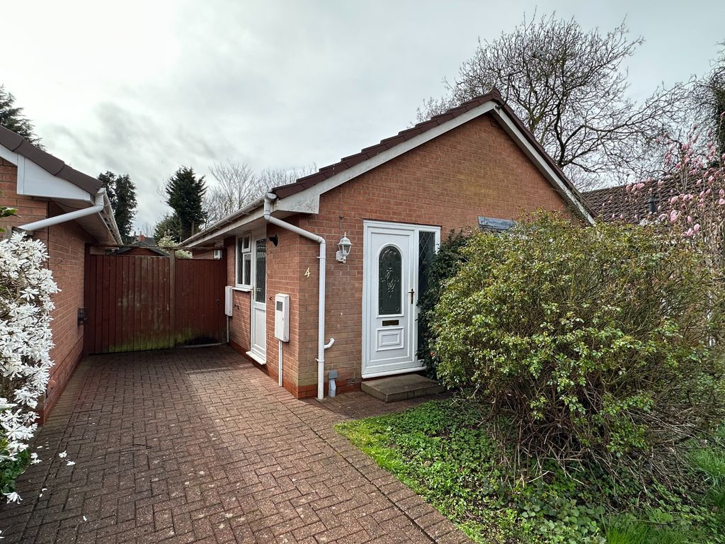 2 bed bungalow for sale in All Saints Croft, BurtonOnTrent DE14 Zoopla