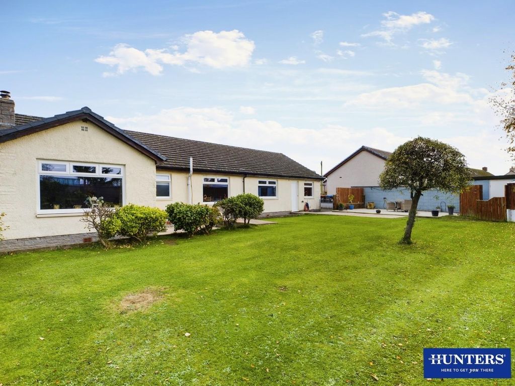 3 bed detached bungalow for sale in Bellevue Road, Dornock, Annan DG12
