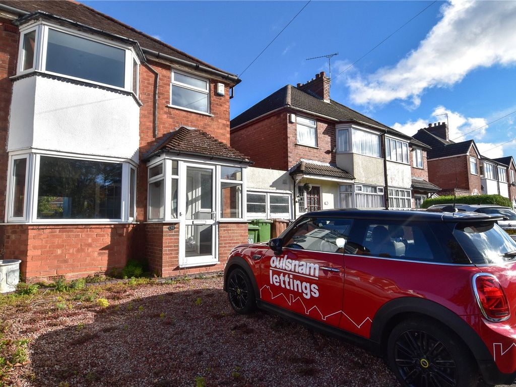3 bed semidetached house to rent in Newborough Road, Shirley, Solihull