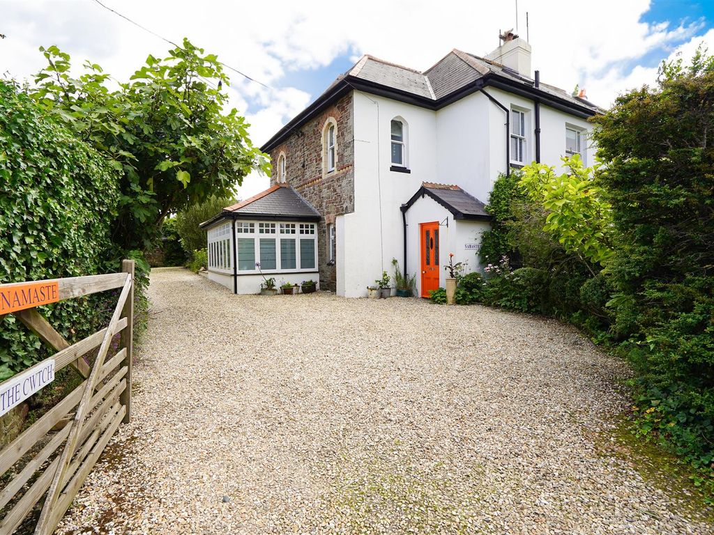 4 bed semidetached house for sale in Buckleigh Road, Westward Ho