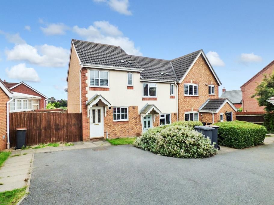 2 bed semidetached house to rent in Rosebank View, Measham