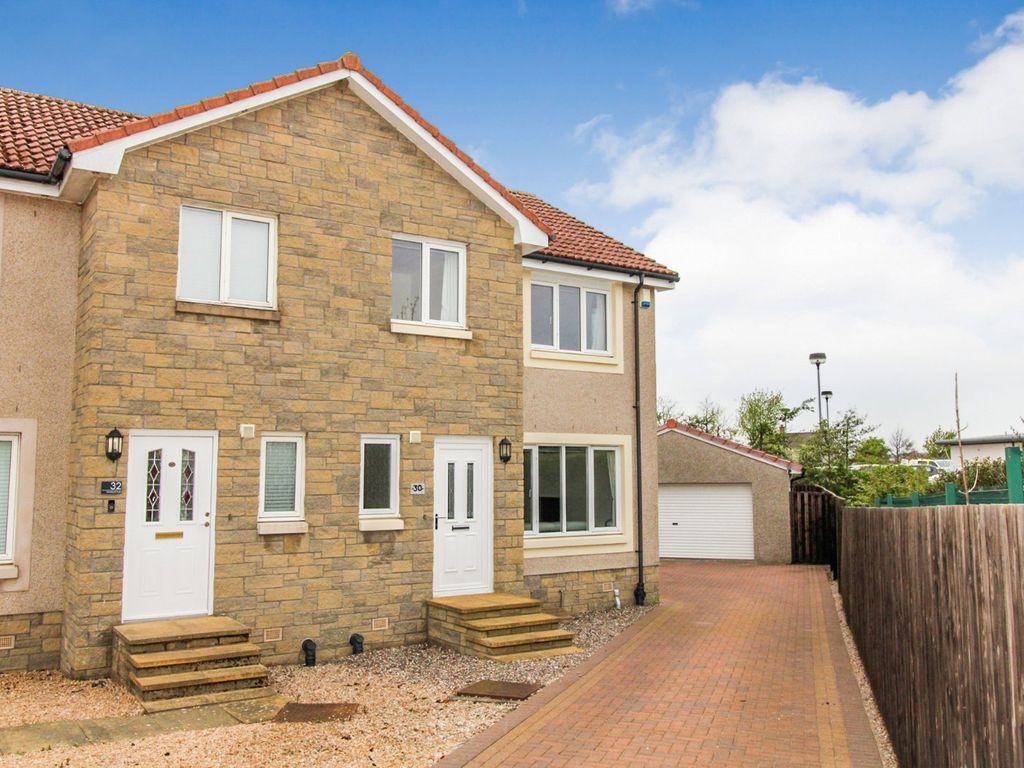 3 bed semidetached house for sale in Pentland Park, Kennoway, Leven