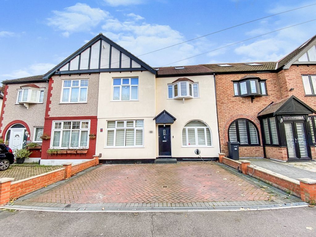 4 bed terraced house for sale in Milton Crescent, Gants Hill IG2 Zoopla