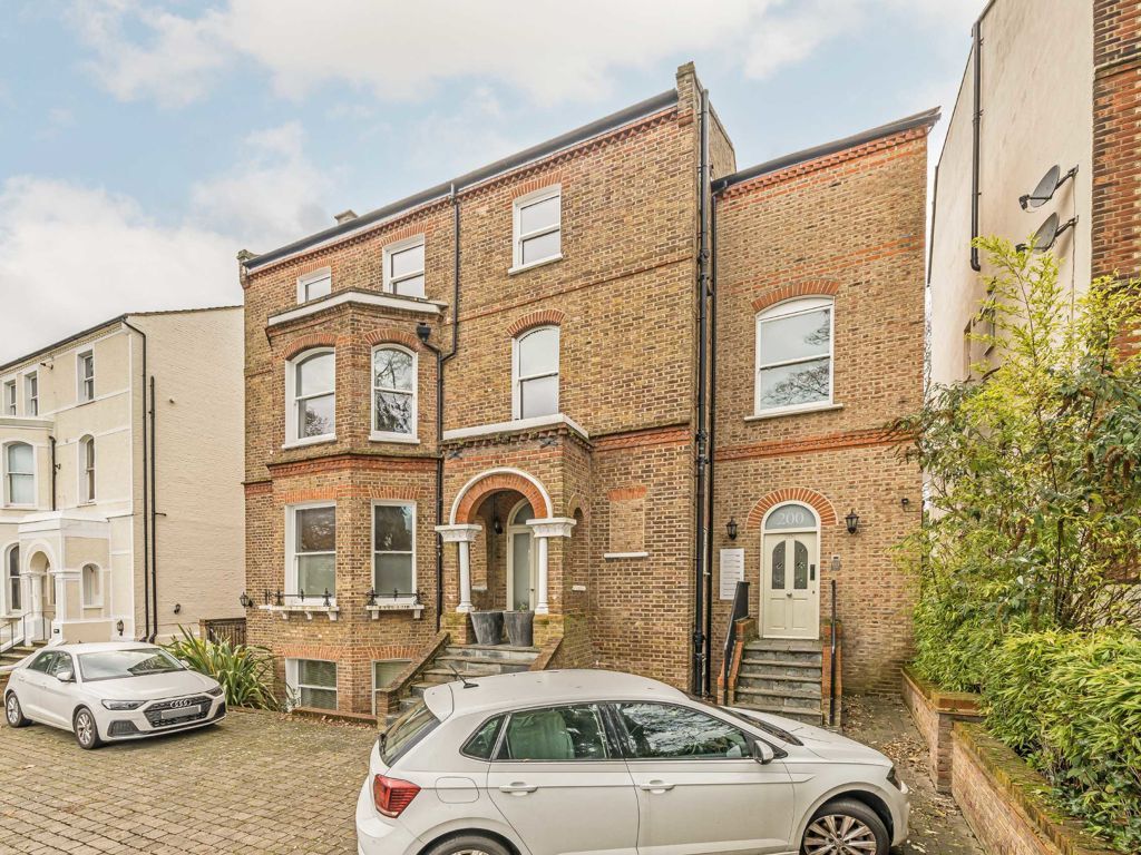 1 bed flat for sale in Ewell Road, Surbiton KT6, £315,000 Zoopla