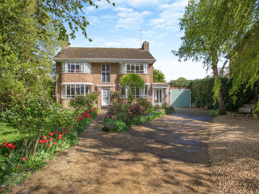 4 bed detached house for sale in Cherry Orton Road, Orton Waterville