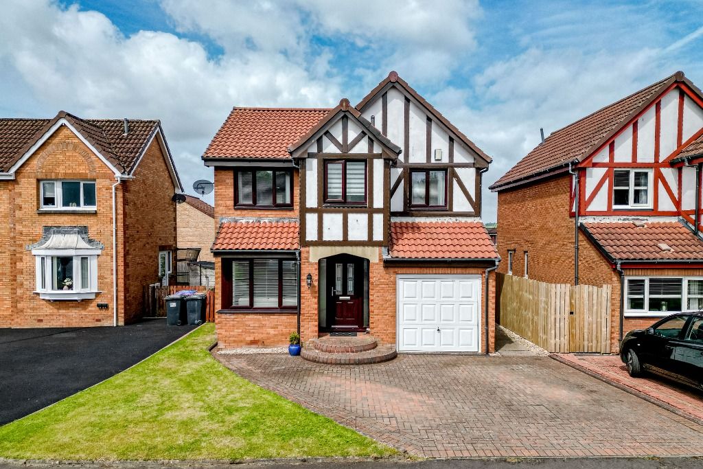 4 bed detached house for sale in Darmule Drive, Kilwinning, North