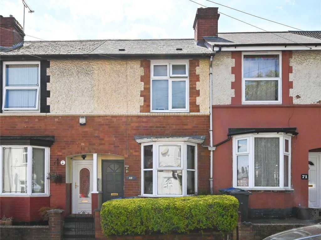 2 bed terraced house for sale in The Uplands, Smethwick, West Midlands