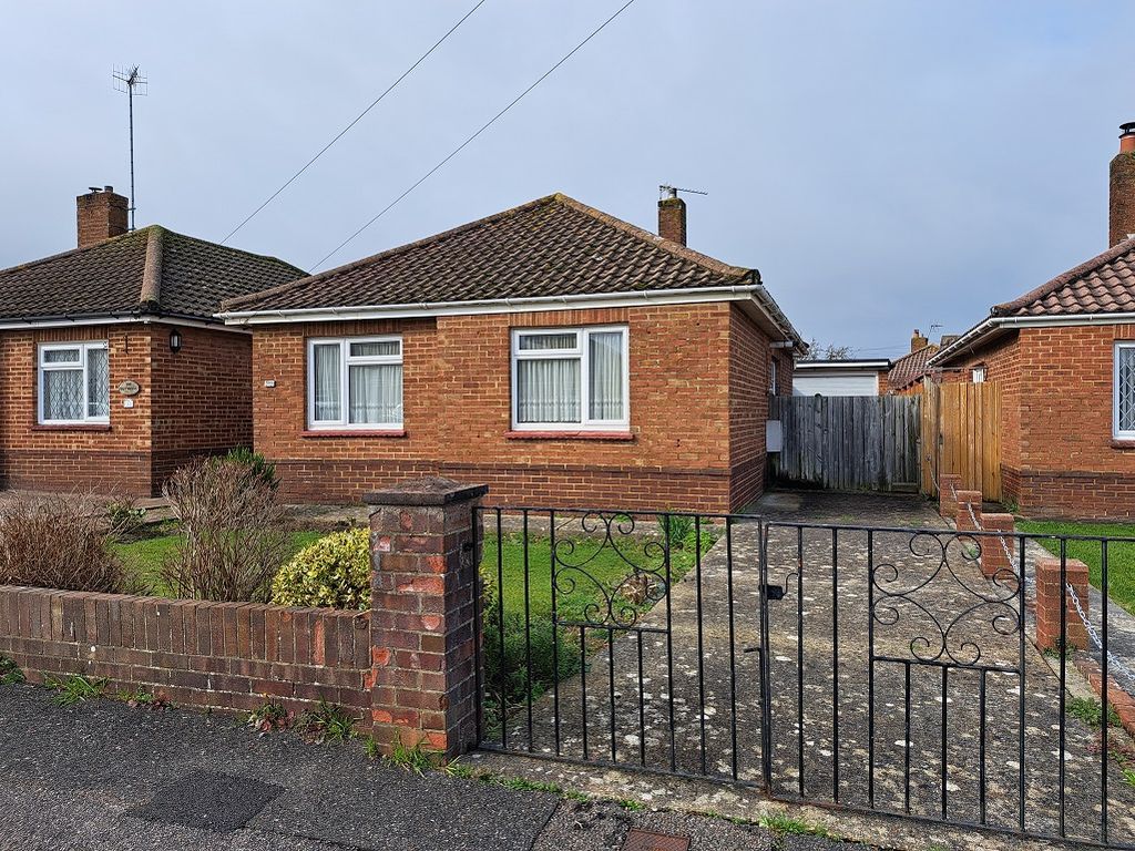 2 Bed Detached Bungalow For Sale In Broadview Close Lower Willingdon