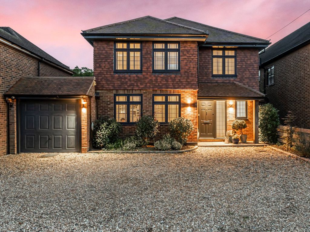 4 bed detached house for sale in Bousley Rise, Ottershaw KT16, £1,175,000 Zoopla