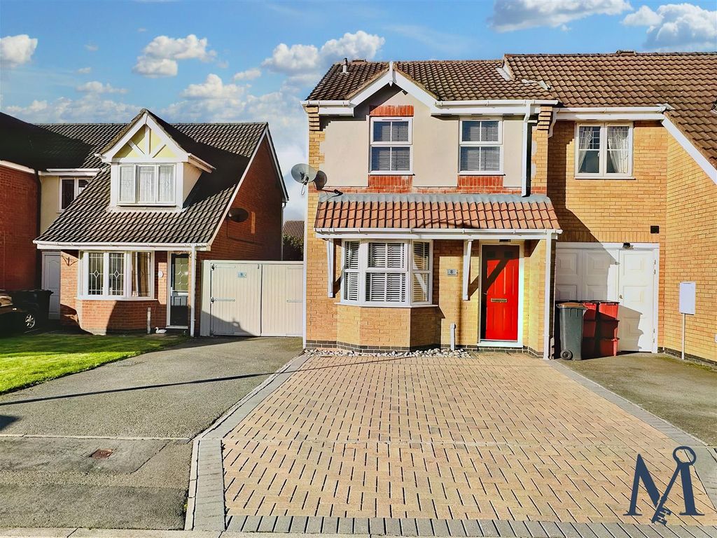 3 bed semidetached house for sale in Lawrence Close, Ellistown