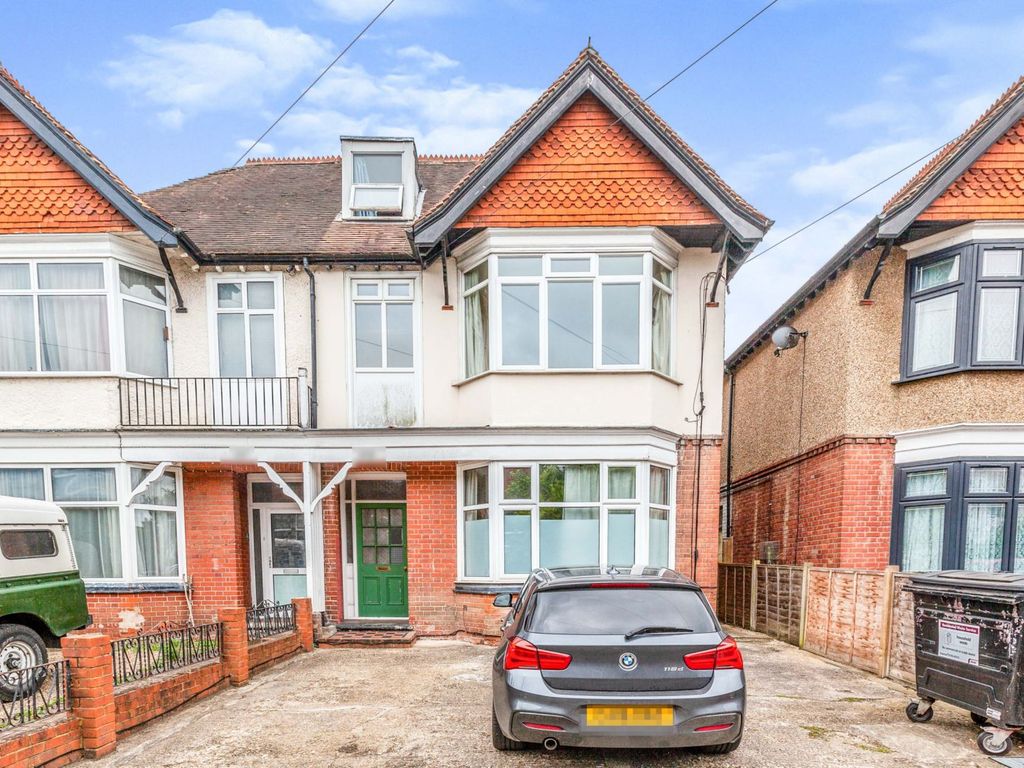 Studio for sale in 109 Upton Road, Slough SL1 Zoopla