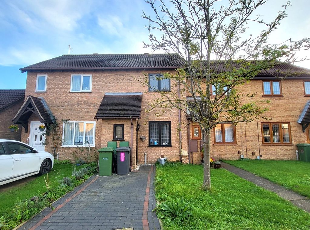 2 bed terraced house for sale in Martinsbridge, Peterborough PE1, £