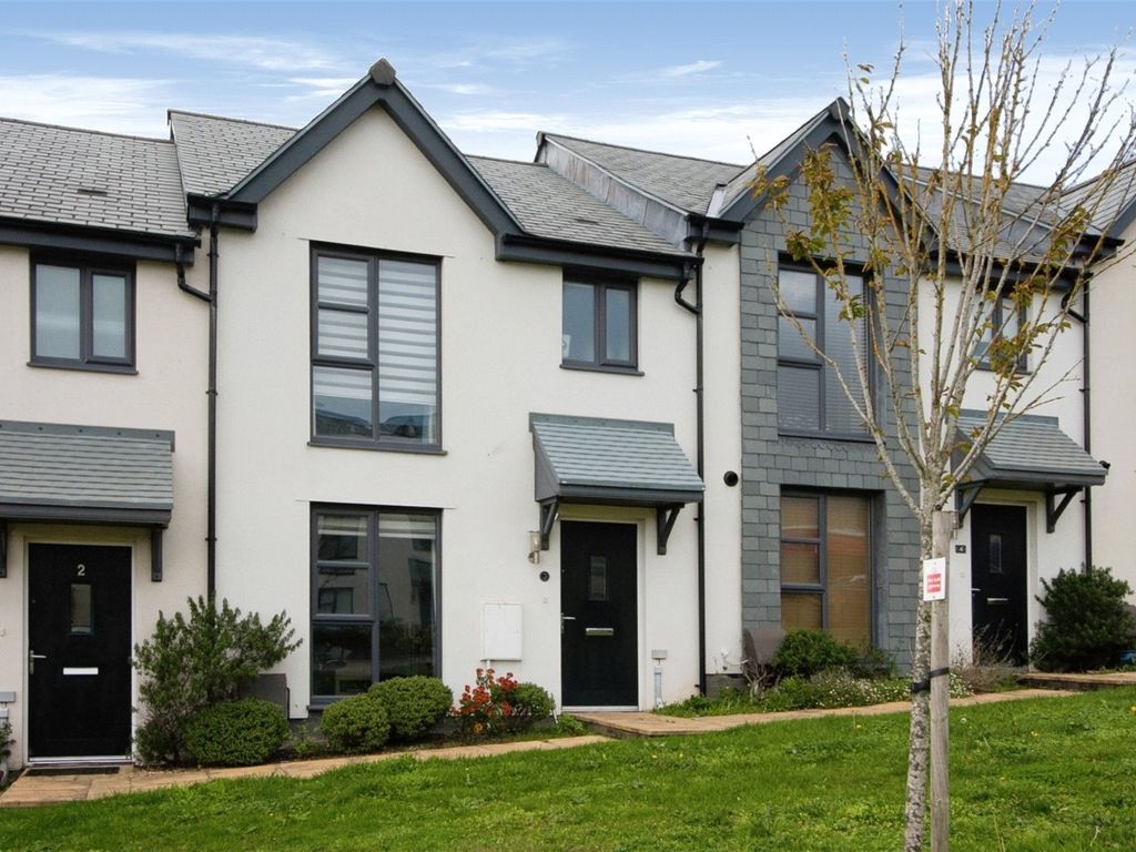 Summer Field Walk, Wadebridge PL27  