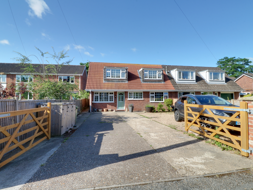 3 bed semidetached house for sale in Victoria Road, Market Rasen LN8