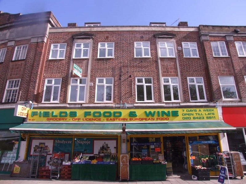 1 bed flat for sale in Oldfield Circus, Northolt, Middlesex UB5, £
