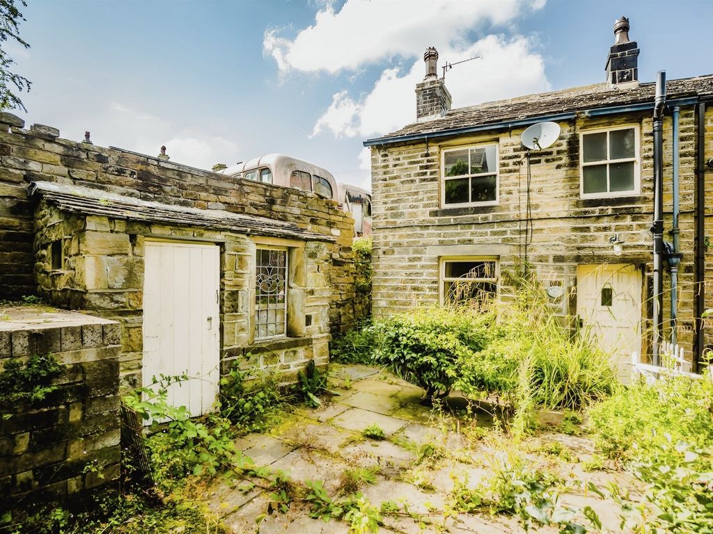 2 bed property for sale in Paris, Scholes, Holmfirth HD9, £160,000 Zoopla