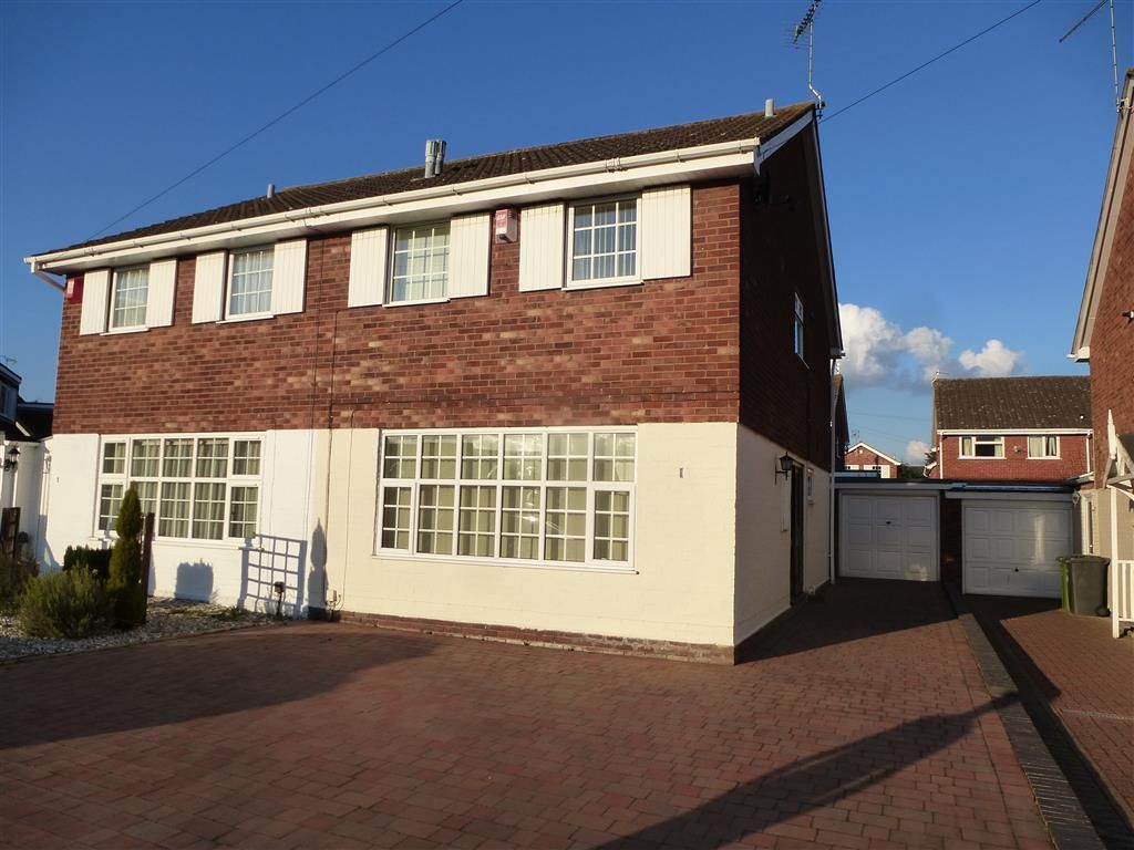 3 bed property to rent in Silver Birch Drive, Kidderminster DY10 Zoopla
