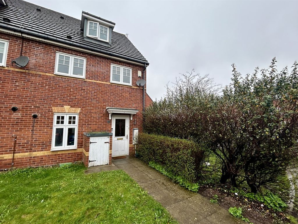 3 bed semidetached house for sale in Abbeyfield Close, Stockport SK3