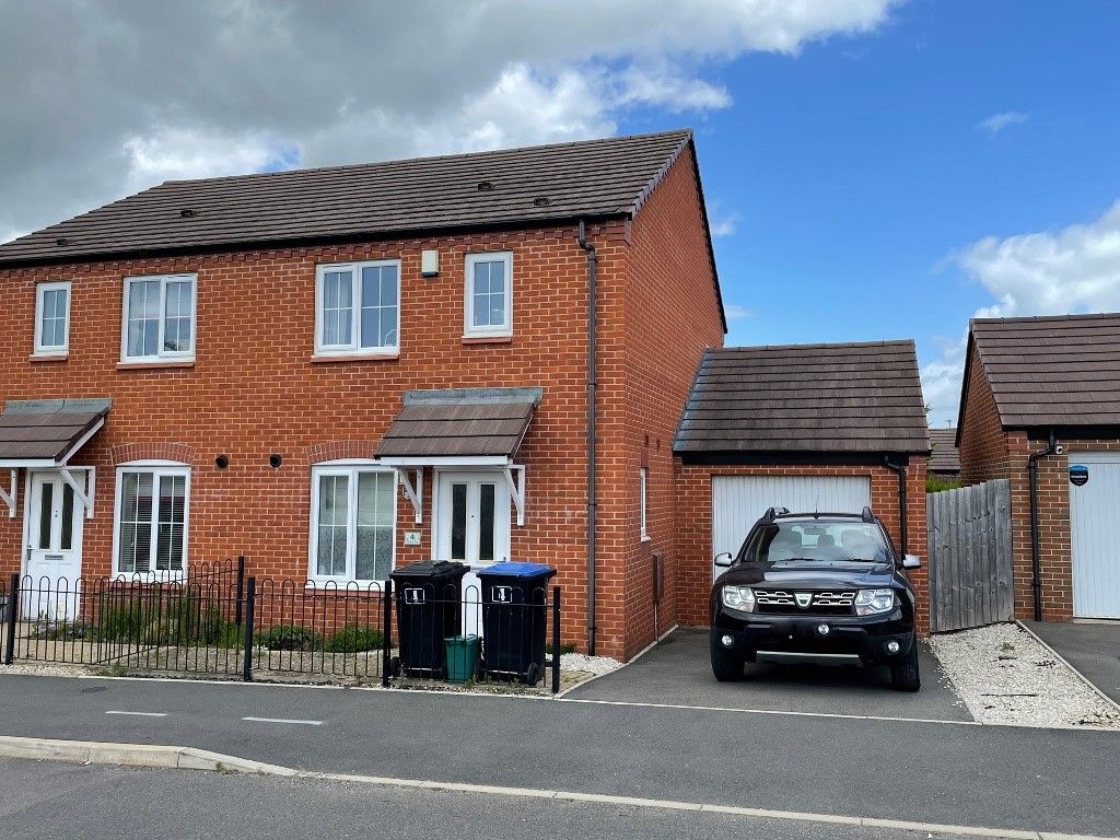 3 bed semidetached house for sale in Chestnut Way, Bidford On Avon B50