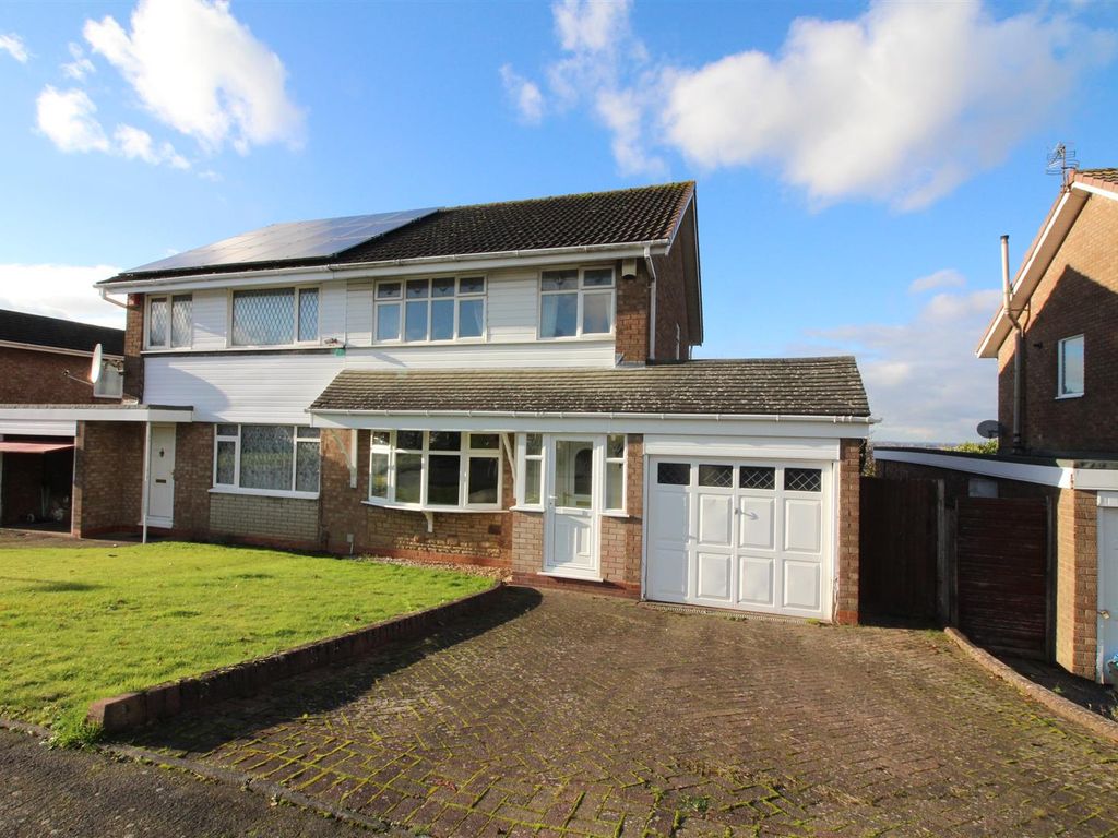 3 bed semidetached house for sale in Seymour Road, Stourbridge DY9, £