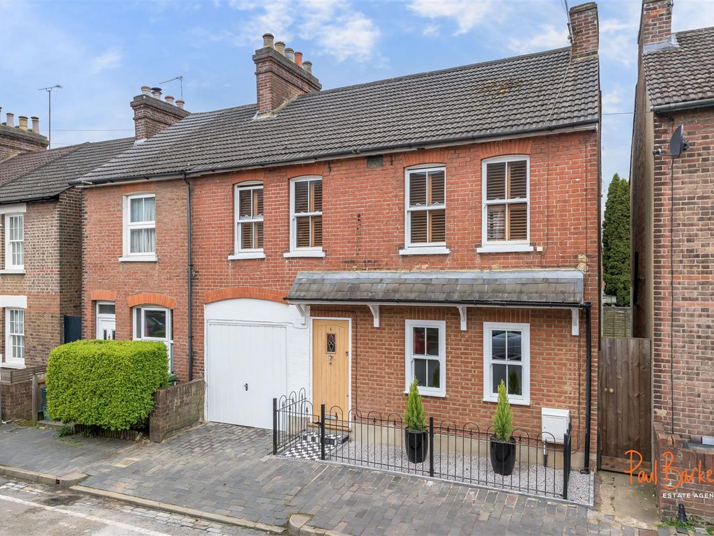 4 bed semidetached house for sale in Albion Road, St.Albans AL1, £