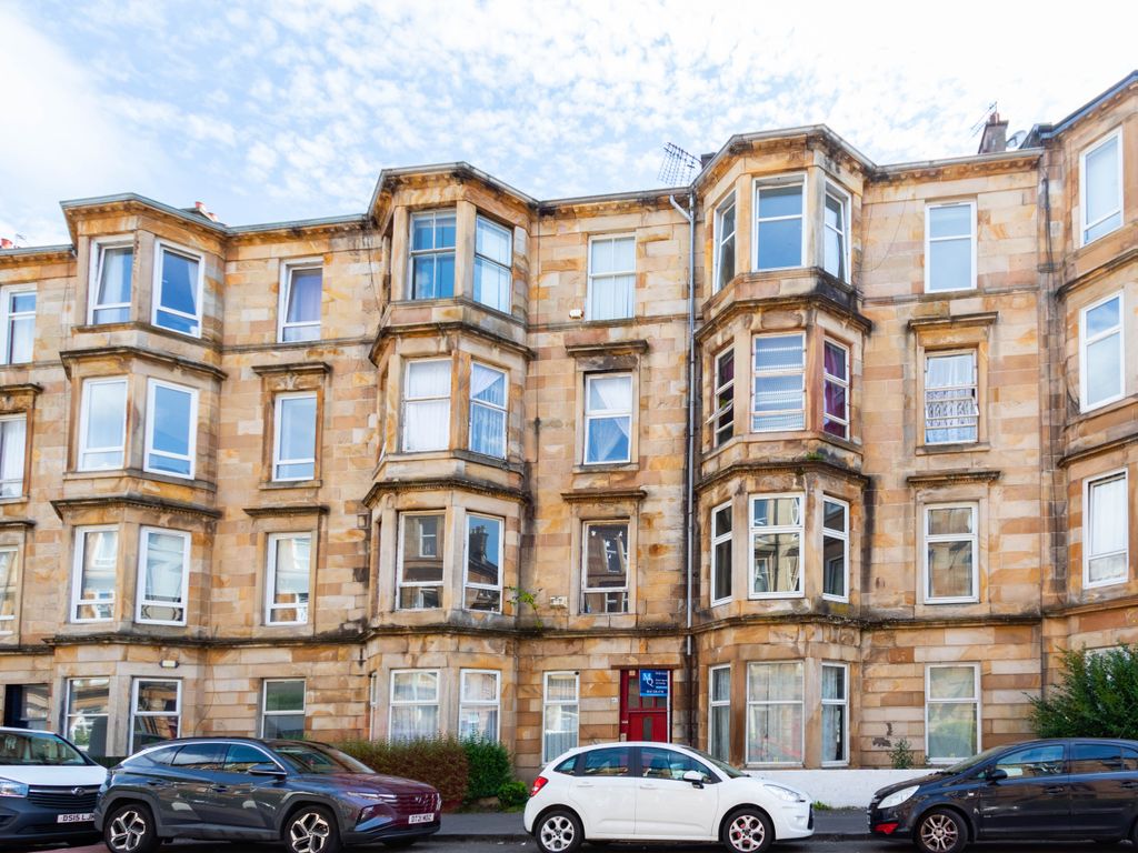 3 bed flat for sale in Street, Govanhill, Glasgow G42 Zoopla