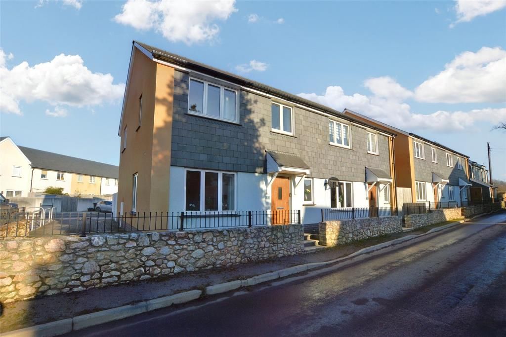 3 bed semidetached house for sale in Rowan Terrace, Cheriton