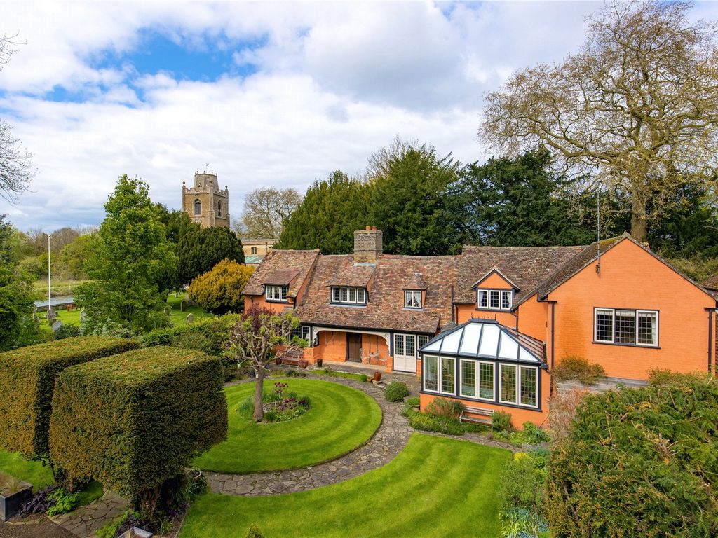 4 bed detached house for sale in Church Street, Hemingford Grey