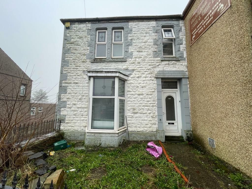 3 bed end terrace house for sale in Vicarage Road, Morriston, Swansea