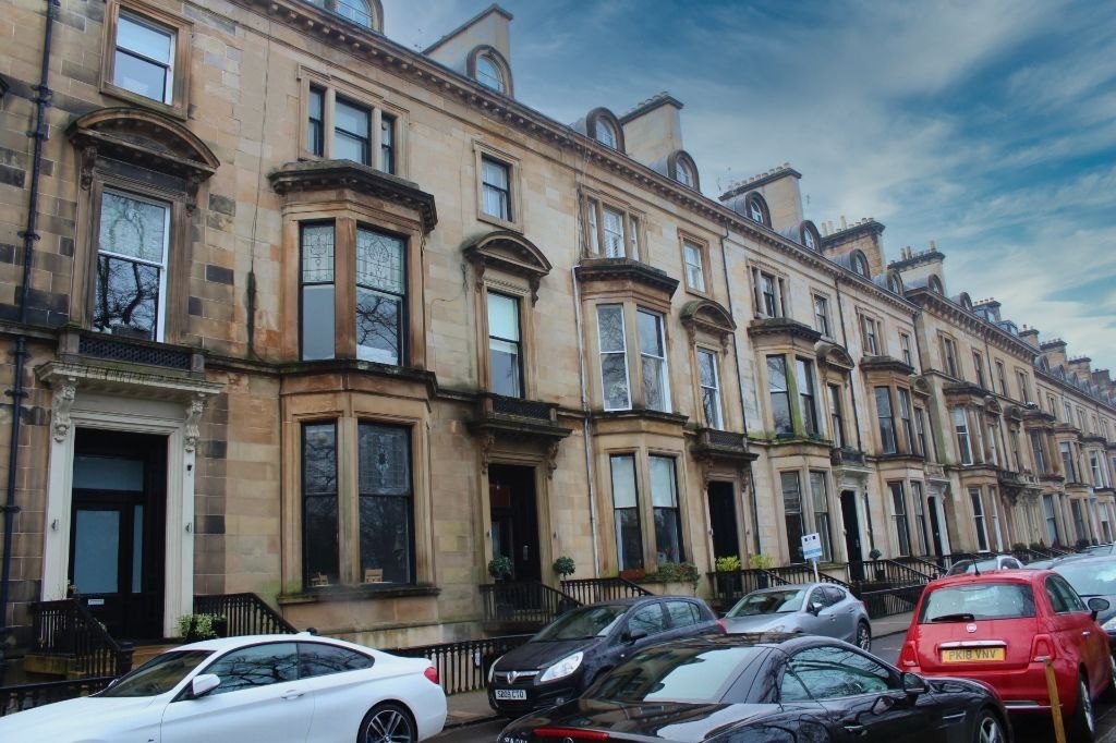 1 bed flat to rent in Belhaven Terrace, Dowanhill, Glasgow G12, £795