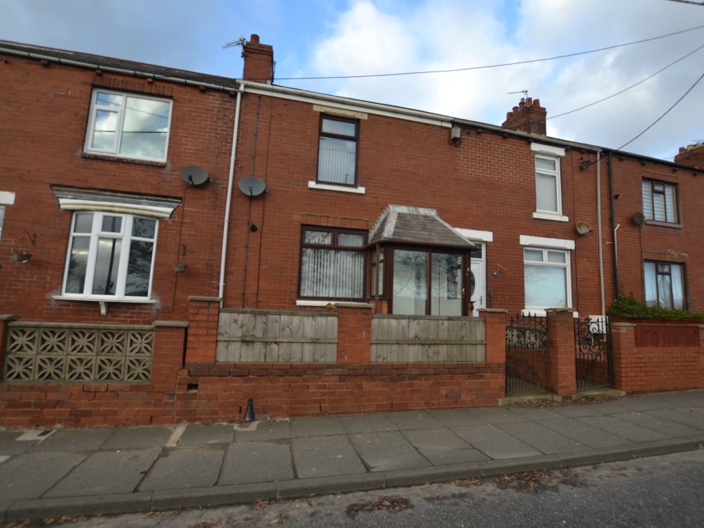 2 bed terraced house to rent in Best View, Houghton Le Spring DH4, £650