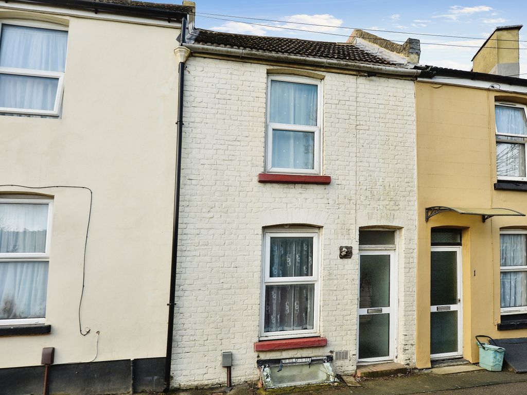 2 bed terraced house for sale in Edgar Road, Dover CT17 Zoopla