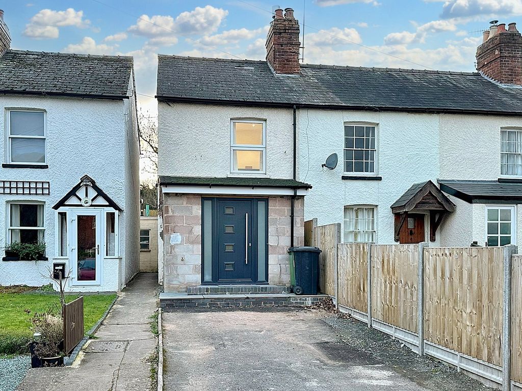 2 bed end terrace house for sale in Lion Terrace, Ewyas Harold