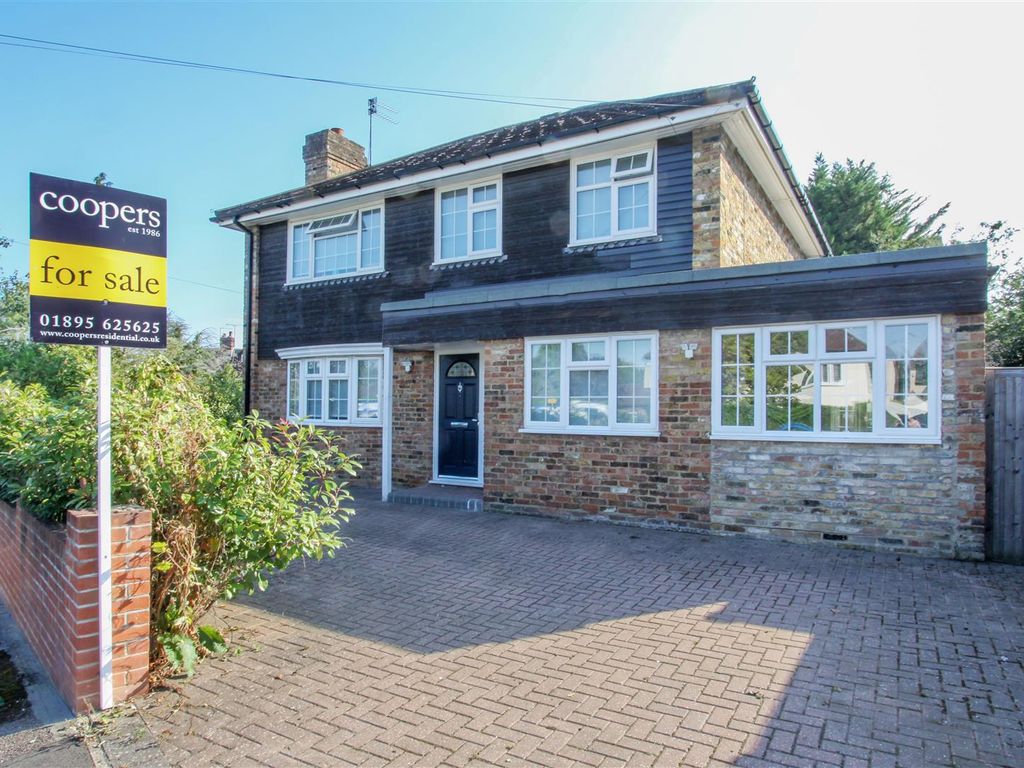 4 bed detached house for sale in Church Avenue, Ruislip HA4, £1,000,000