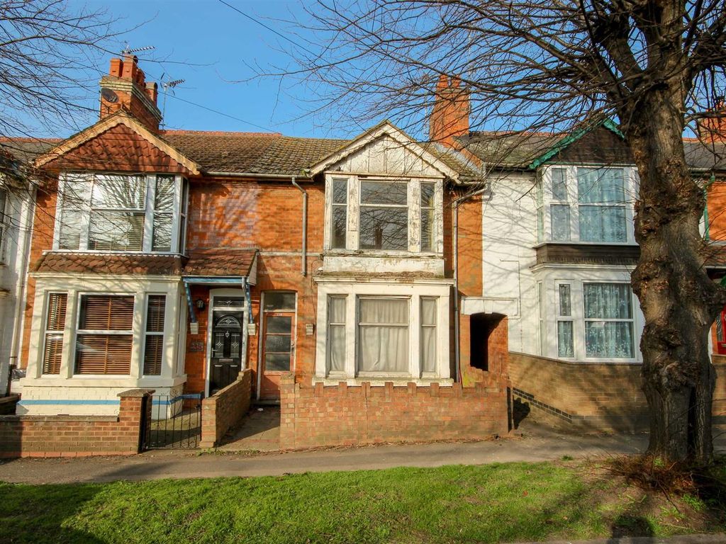 2 bed terraced house for sale in Wellingborough Road, Rushden NN10 Zoopla