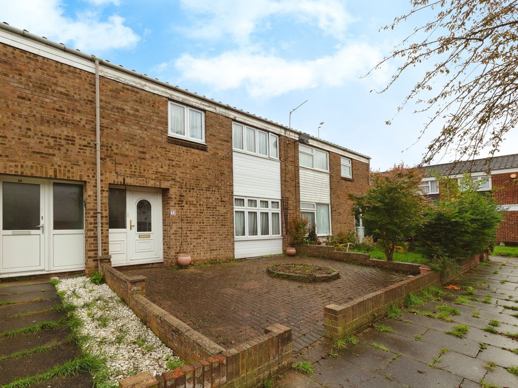 3 bed terraced house for sale in Swallowfields, Northfleet, Kent DA11