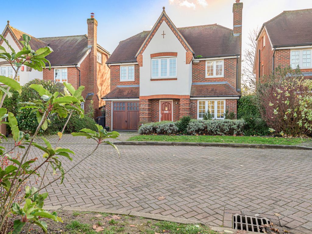 Merrow Place, Guildford GU4  