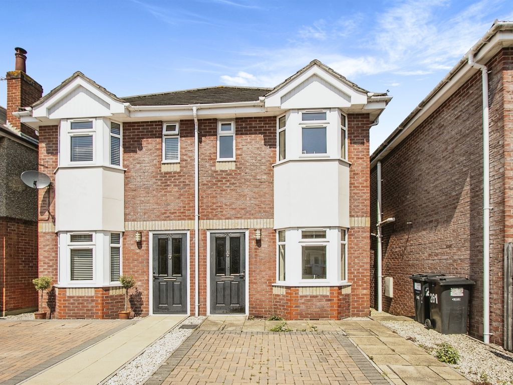 2 bed end terrace house for sale in Columbia Road, Bournemouth BH10