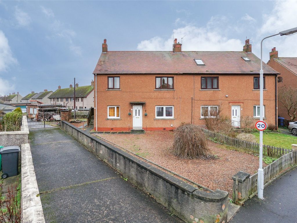 2 bed flat for sale in Merlin Crescent, Buckhaven, Leven KY8, £65,000