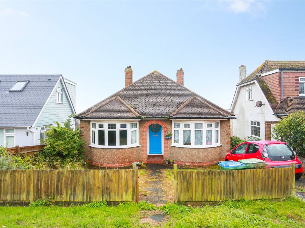 3 bed bungalow for sale in Rodmell Avenue, Saltdean, Brighton, East Sussex BN2, £450,000 Zoopla