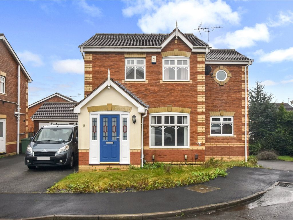 3 bed detached house for sale in Lister Walk, Morley, Leeds, West