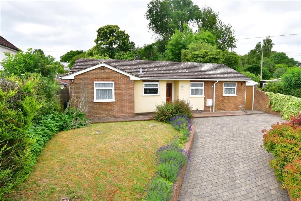 2 bed detached bungalow for sale in Westcourt Lane, Shepherdswell