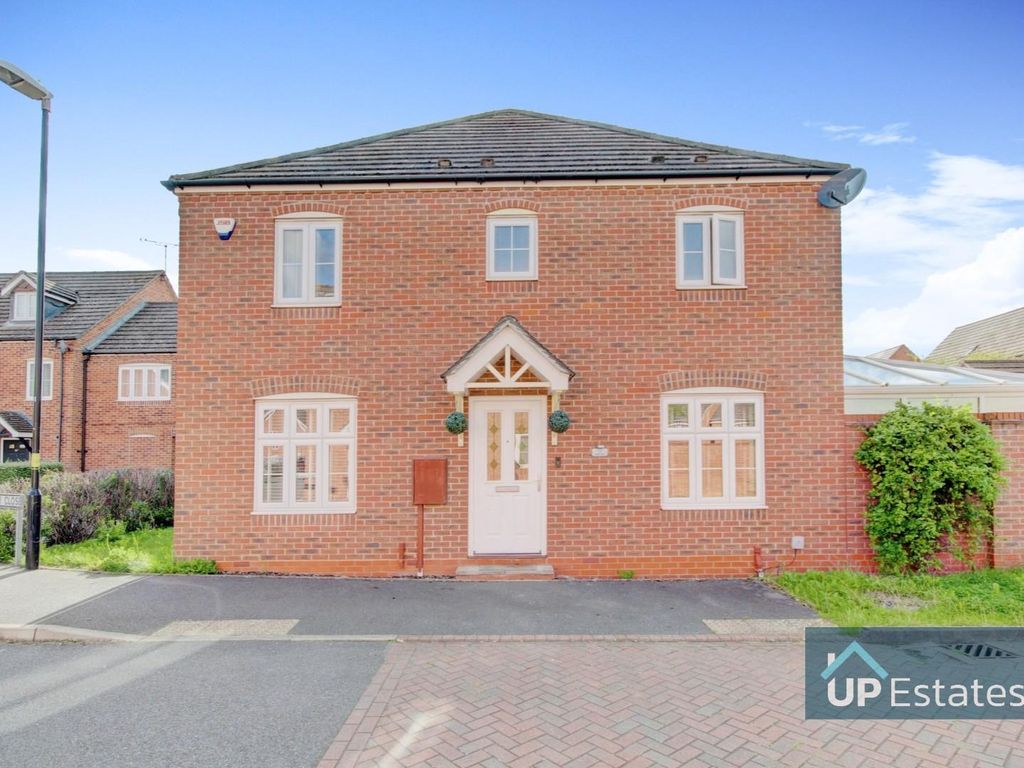 3 bed semidetached house for sale in Jasper Close, Eastern Green