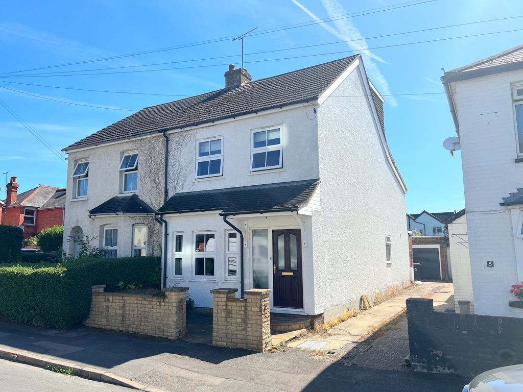 3 bed semidetached house for sale in Moorlands Road, Camberley GU15, £400,000 Zoopla