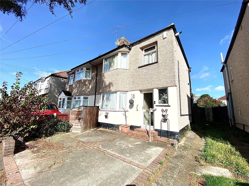 3 bed semidetached house for sale in Elsa Road, Welling, Kent DA16, £