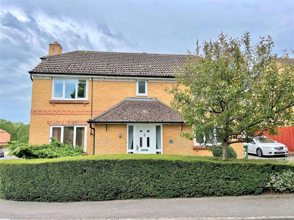 4 bed detached house for sale in Dickens Drive, Whiteley, Fareham PO15, £635,000 Zoopla