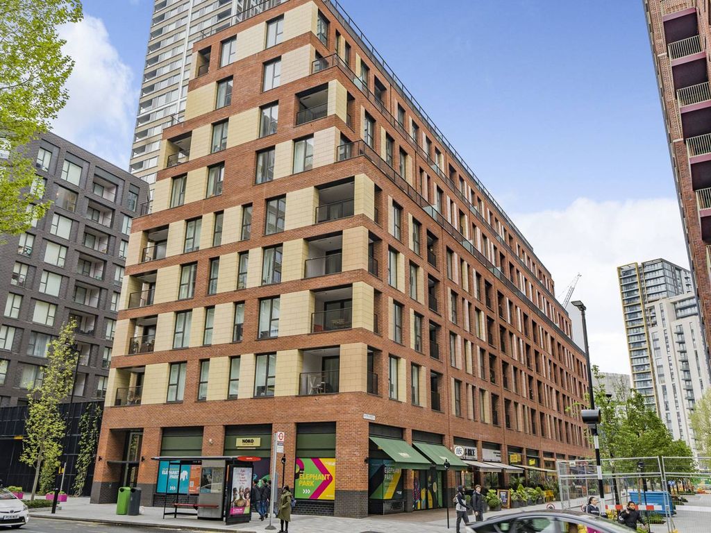 2 bed flat to rent in Heygate Street, Elephant And Castle, London SE17