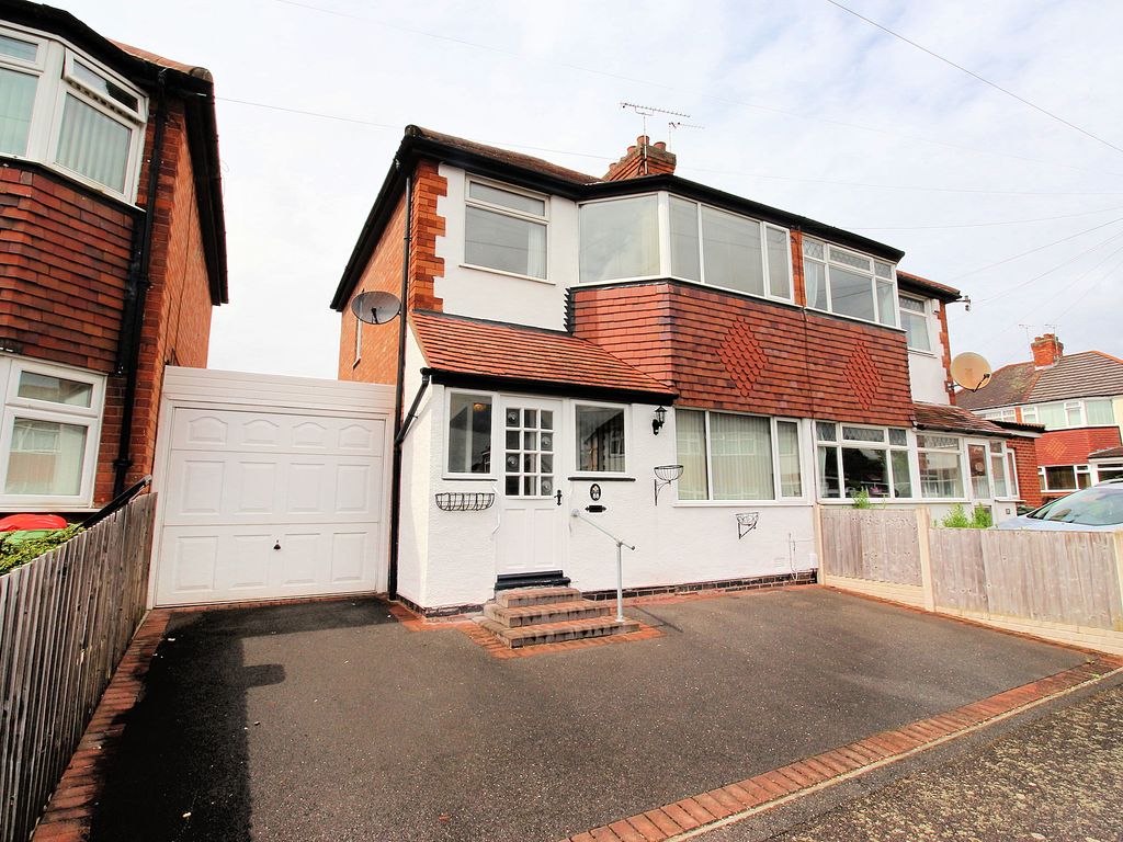 3 bed semidetached house for sale in Cleveleys Avenue, Braunstone Town